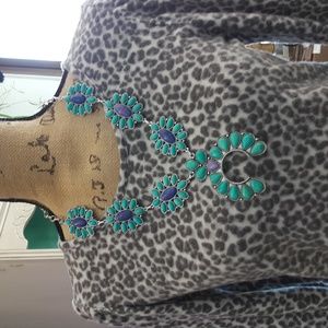 Tipi Earring/Necklace Set